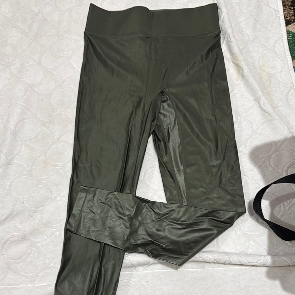 ALL ACCESS Forest Green Leggings